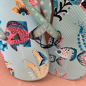Vera Bradley Flip Flops Antilles Treasure